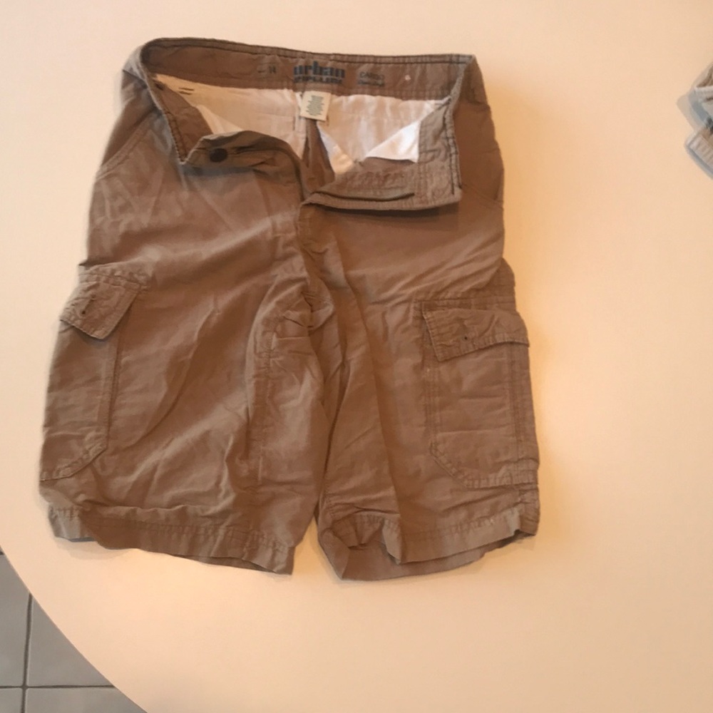 cargo shorts 14